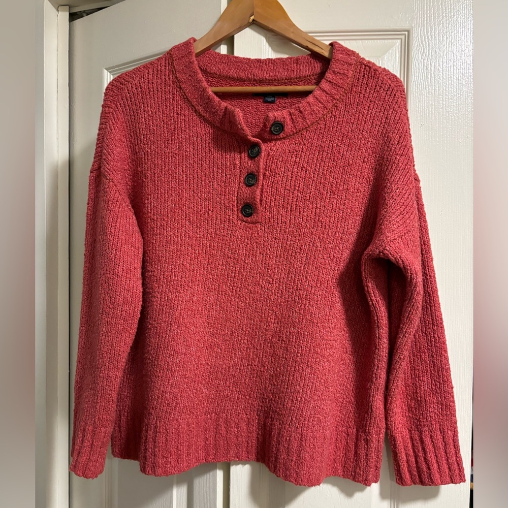 American Eagle Henley sweater